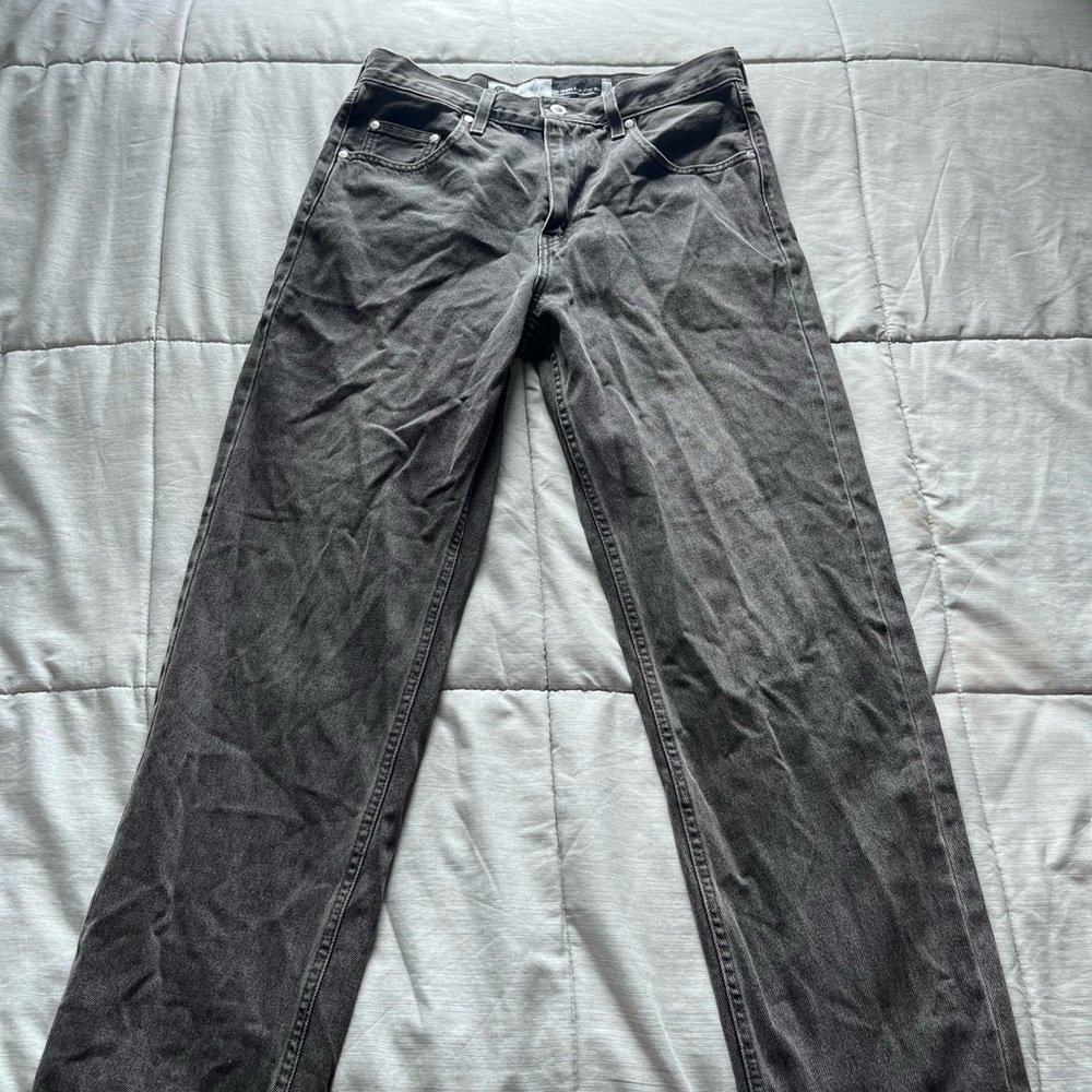Levi’s loose fit silver tabs